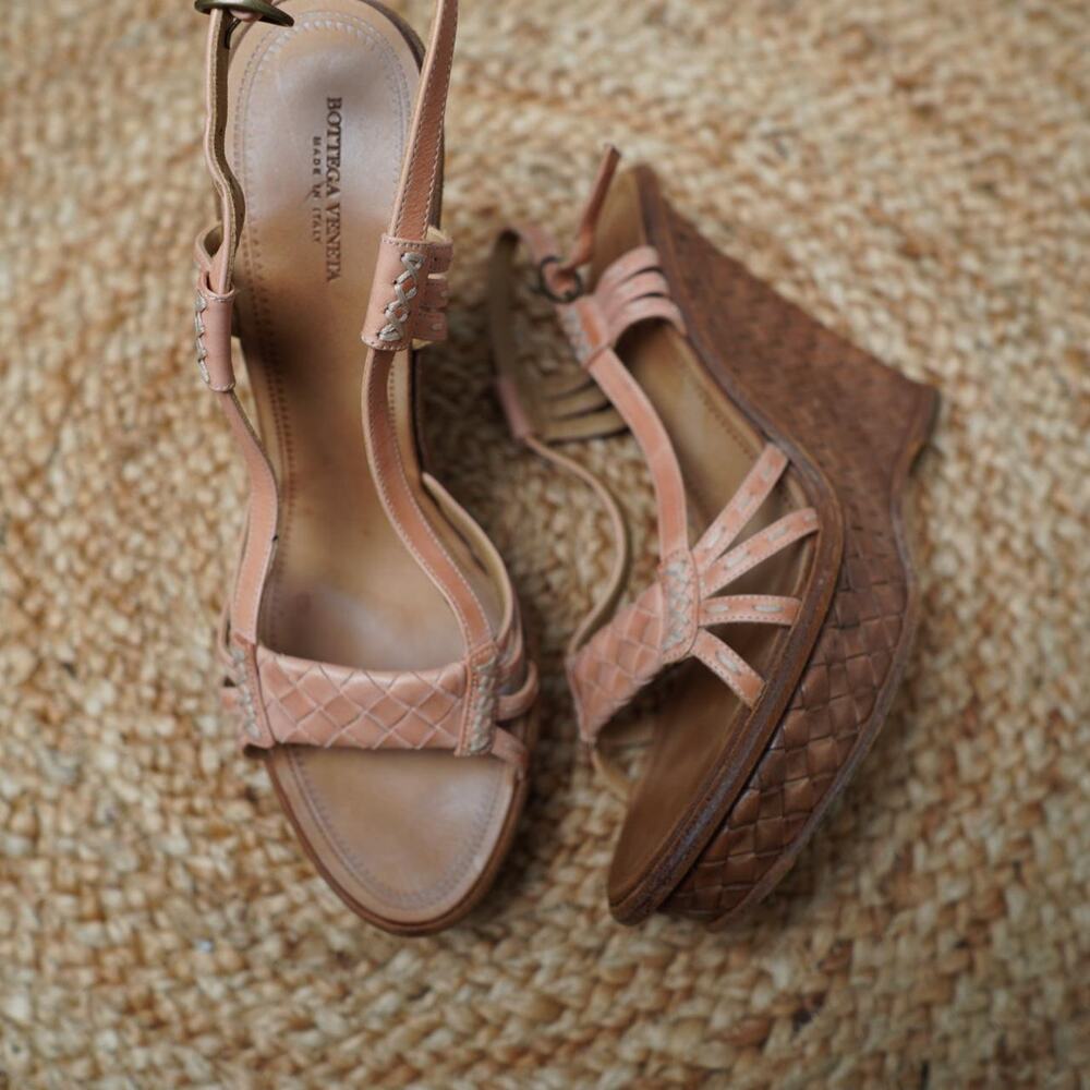 Bottega Veneta Intrecciato Wedge Sandals 40.5